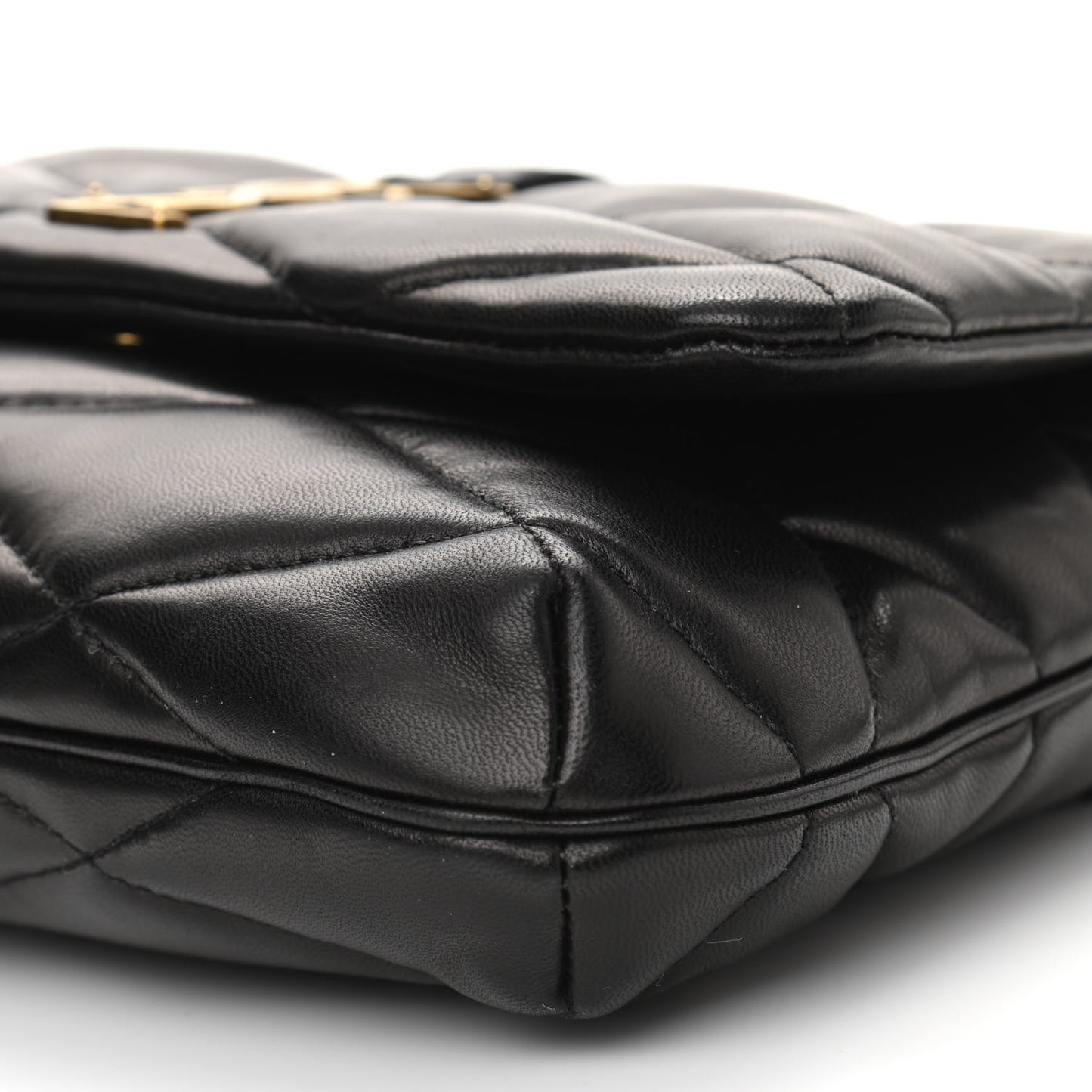 Lambskin Quilted Le 57 Diamond Shoulder Bag Black