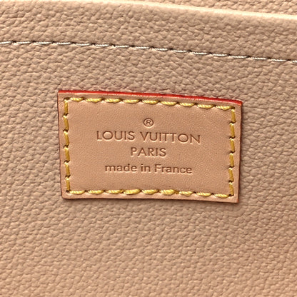 Louis Vuitton Monogram Toiletry Bag 6 of 10