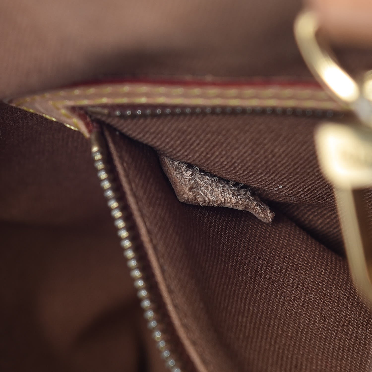Louis Vuitton Monogram Batignolles Horizontal 7 of 26