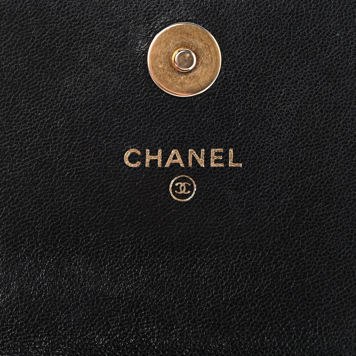 Lambskin Quilted Chanel 19 Phone Holder With Chain Black