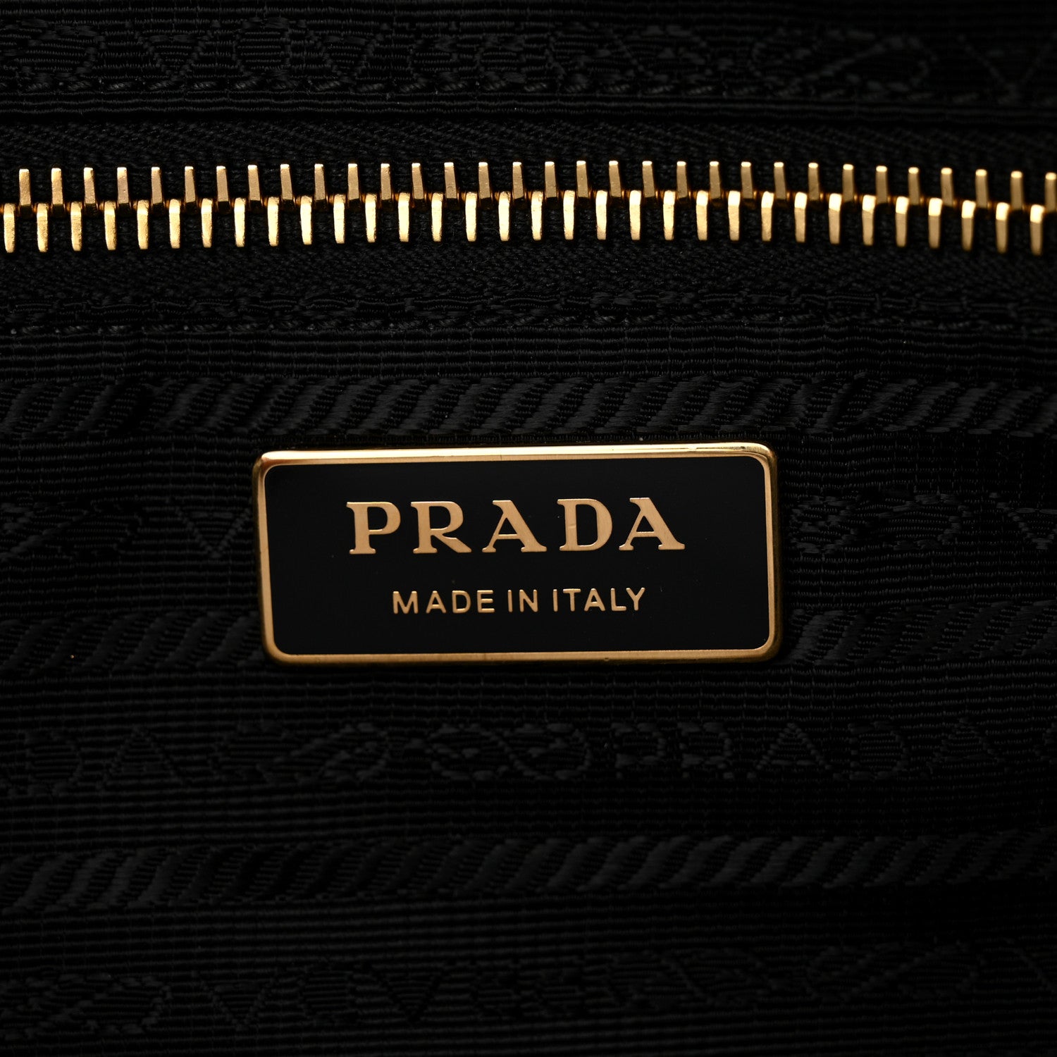 Prada Re-Nylon Impuntu Quilted Re-Edition 1995 Chaine Medium Tote Bag Black 6 of 10