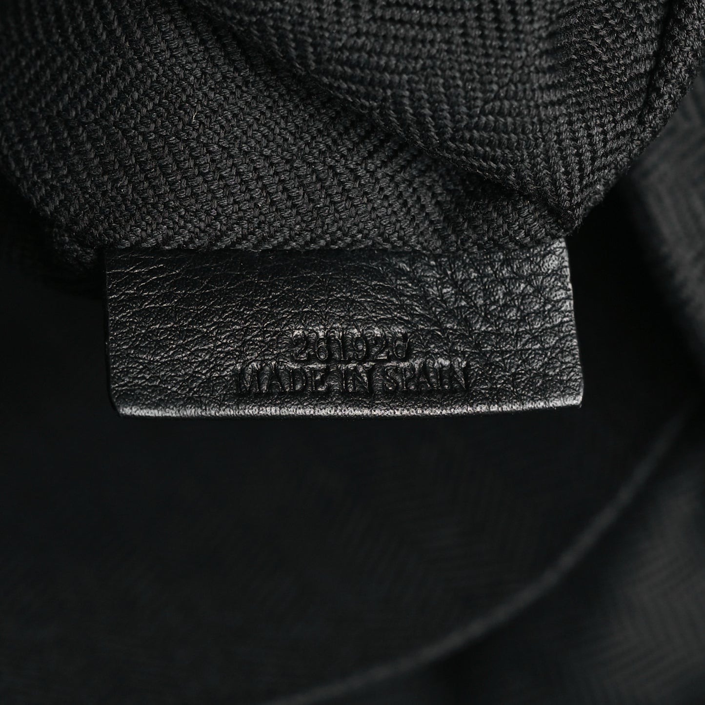 Soft Grained Calfskin Medium T Messenger Bag Black