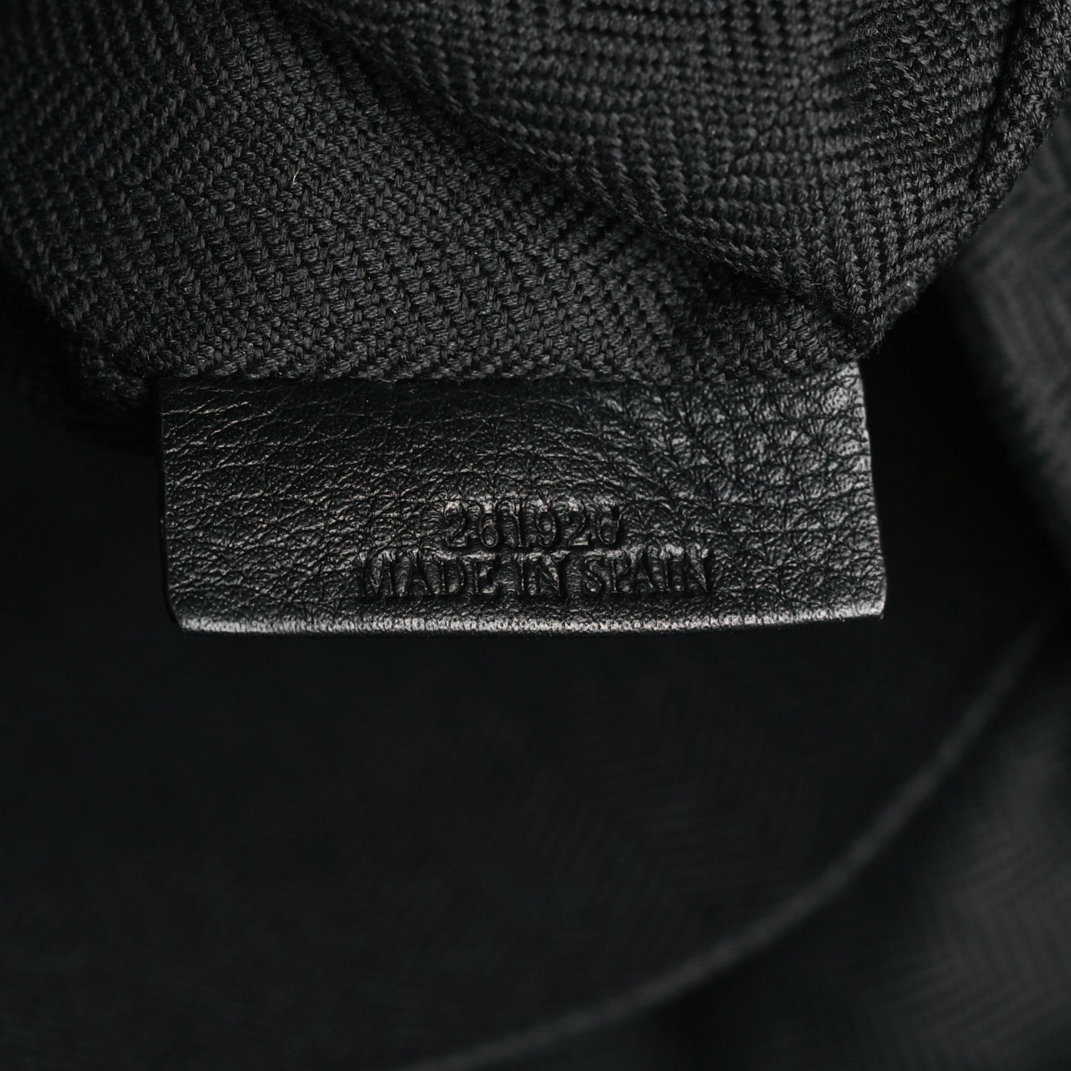 Loewe Soft Grained Calfskin Medium T Messenger Bag Black 7 of 9