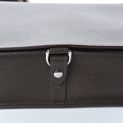 Louis Vuitton Taiga Andrei Messenger Bag Grizzli 11 of 12