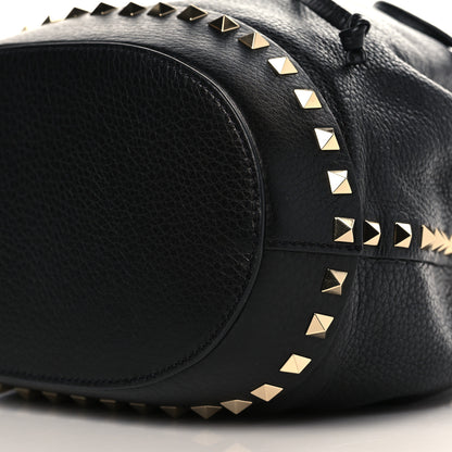 Valentino Garavani Pebbled Calfskin Rockstud Bucket Bag Black 8 of 8