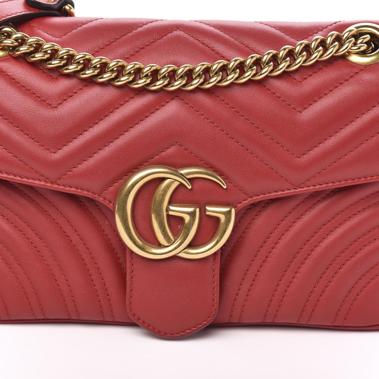 Calfskin Matelasse Small GG Marmont Shoulder Bag Hibiscus Red