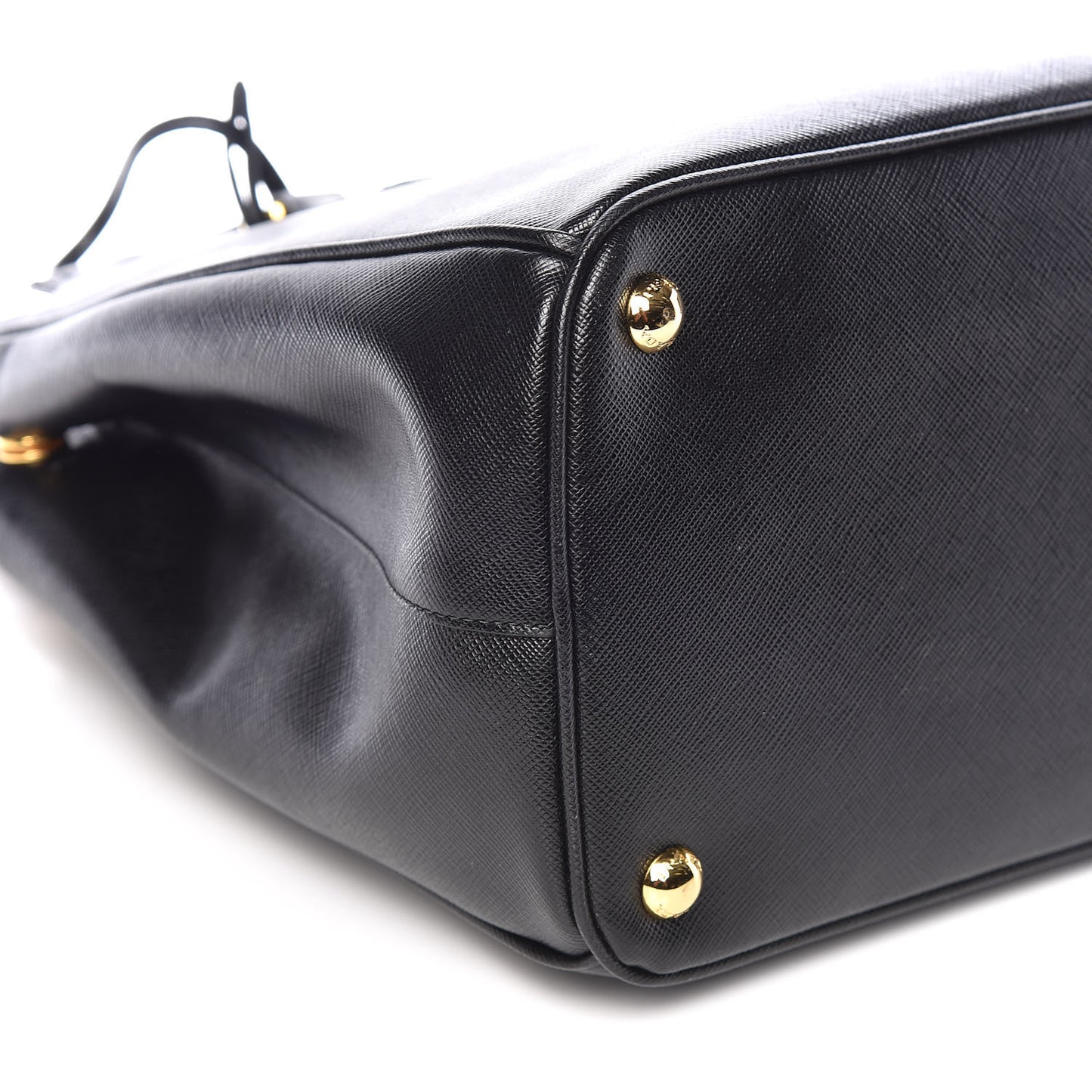 Saffiano Medium Galleria Double Zip Tote Black