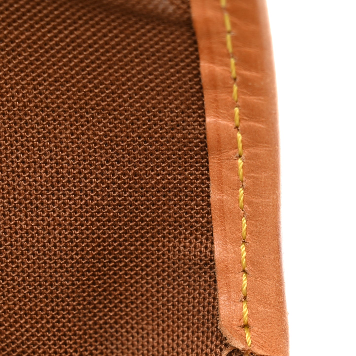 Monogram Sologne