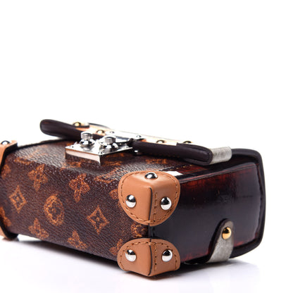 Louis Vuitton Monogram Essential Time Trunk 8 of 11
