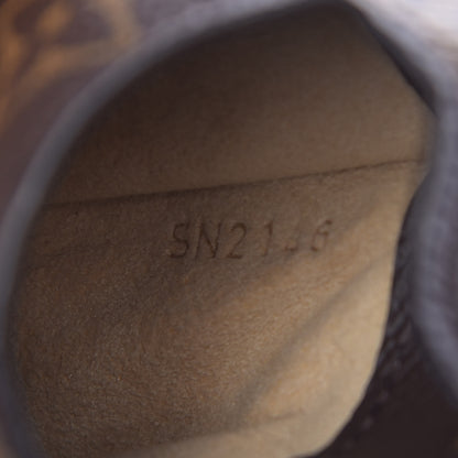 Louis Vuitton Monogram Sunglasses Case MM 7 of 8