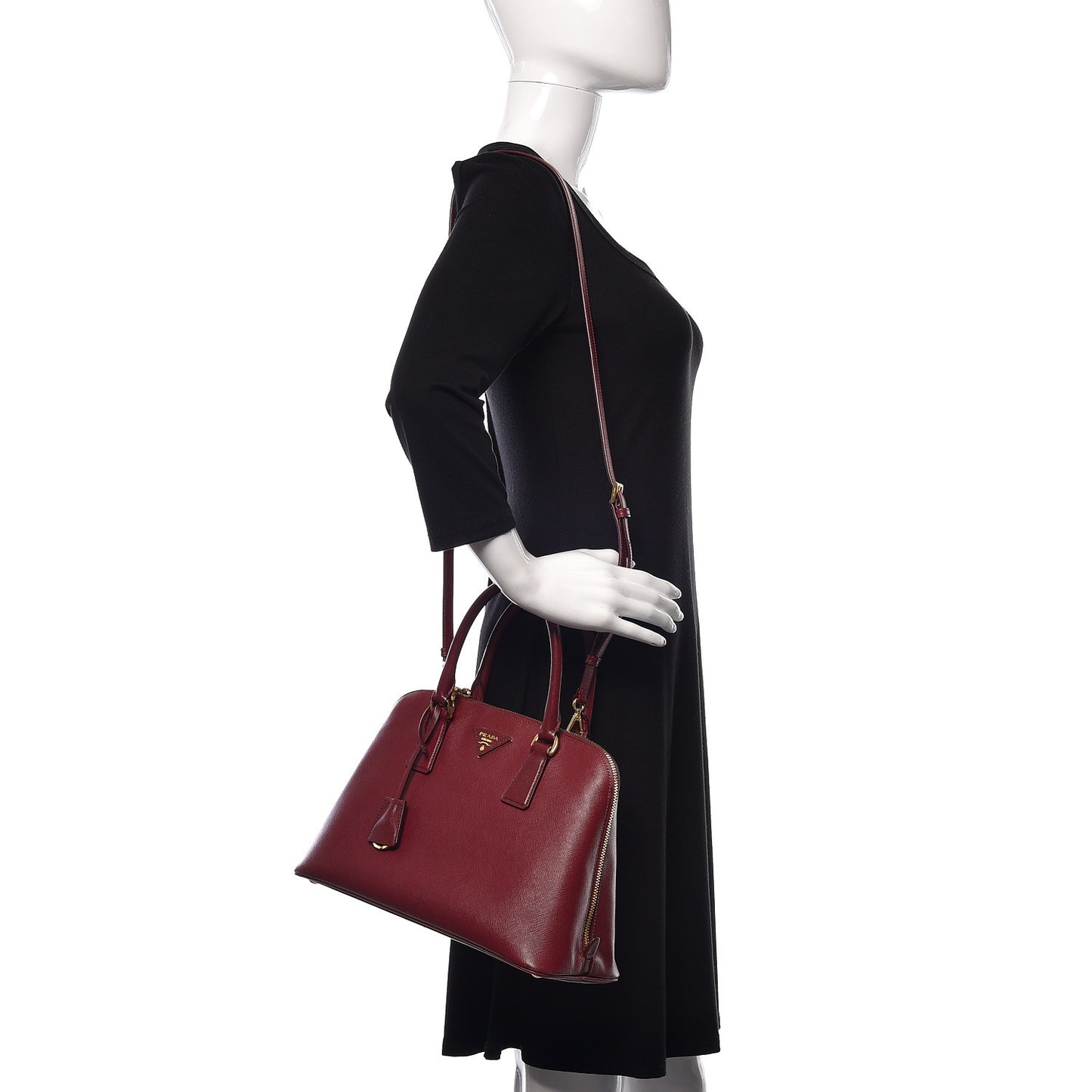 Saffiano Lux Medium Promenade Tote Cherry