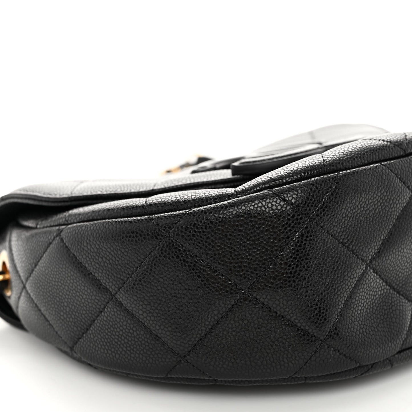 Caviar Quilted Small Messenger Flap Black