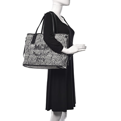 MCM Visetos Medium Liz Reversible Shopper Tote Black 2 of 16