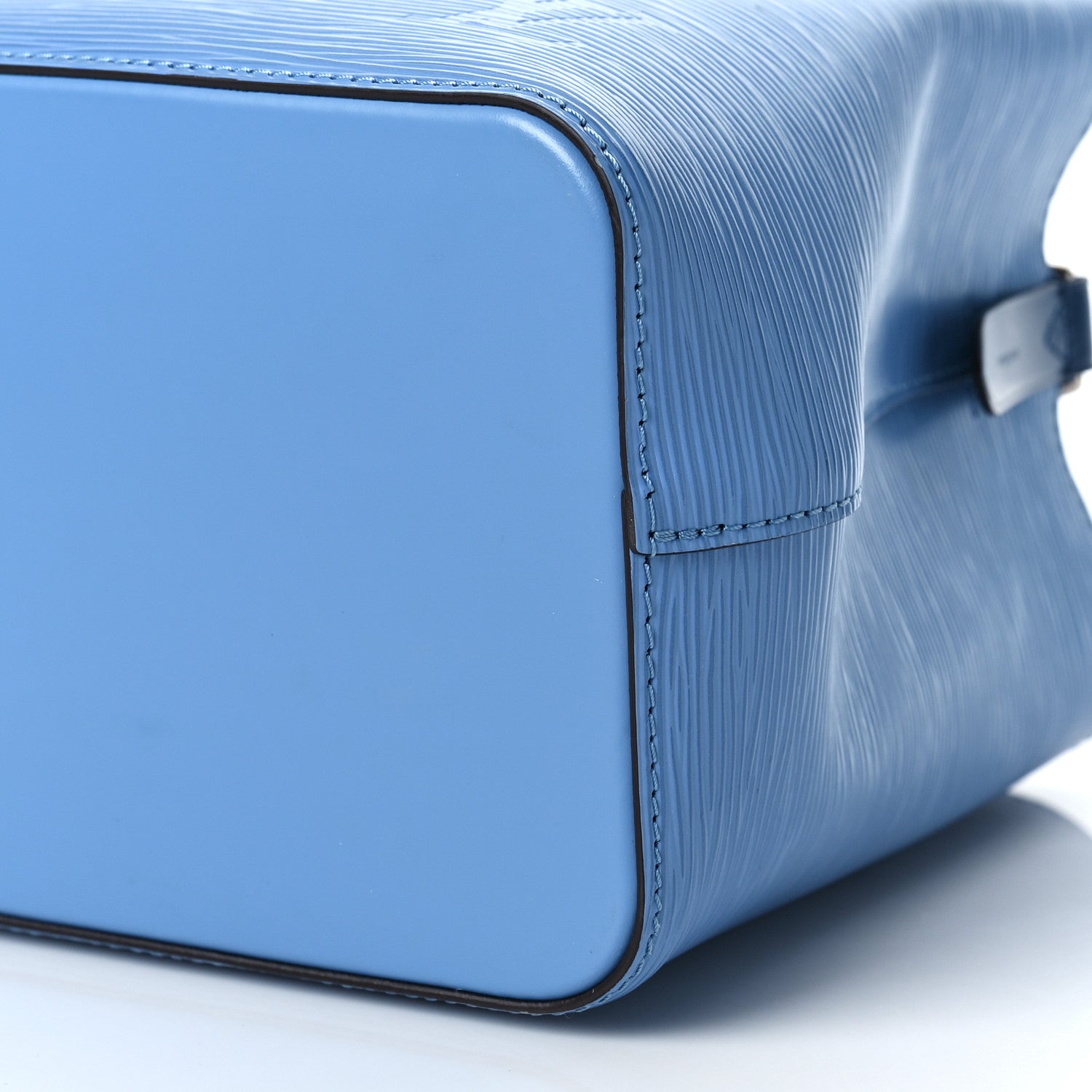 Louis Vuitton Epi Neonoe BB Bleuet 8 of 8