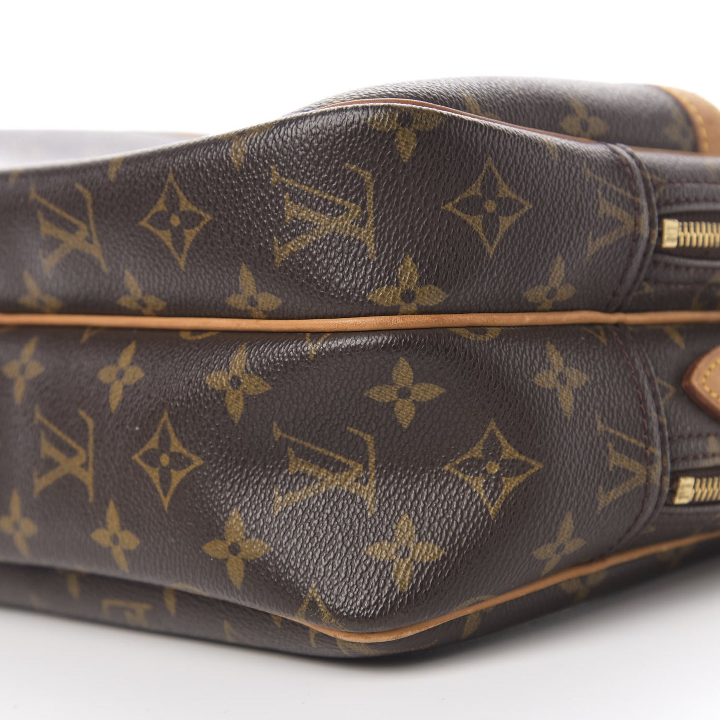 Monogram Reporter PM