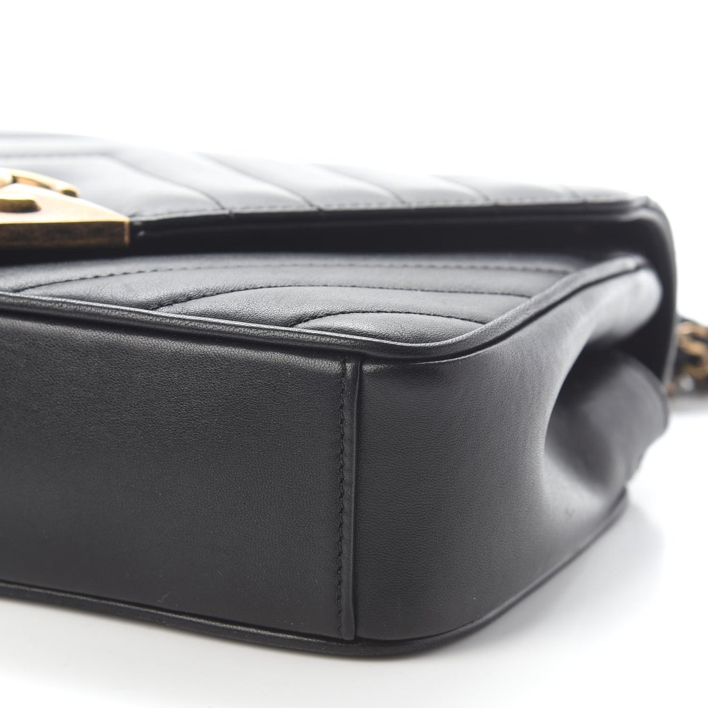 Lambskin Chevron Quilted Small Pyramid CC Flap Black