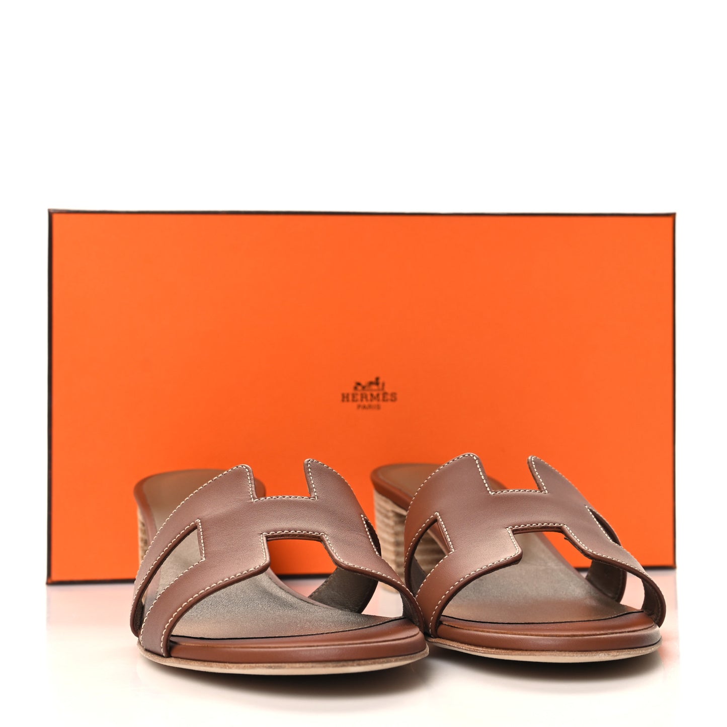 Calfskin Oasis Sandals 37 Gold
