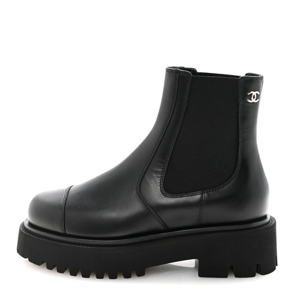 CHANEL ブーツ 36 2/1 C Chanel Calfskin Cap Toe CC Short Boots 36 Black 1835171 – FASHIONPHILE