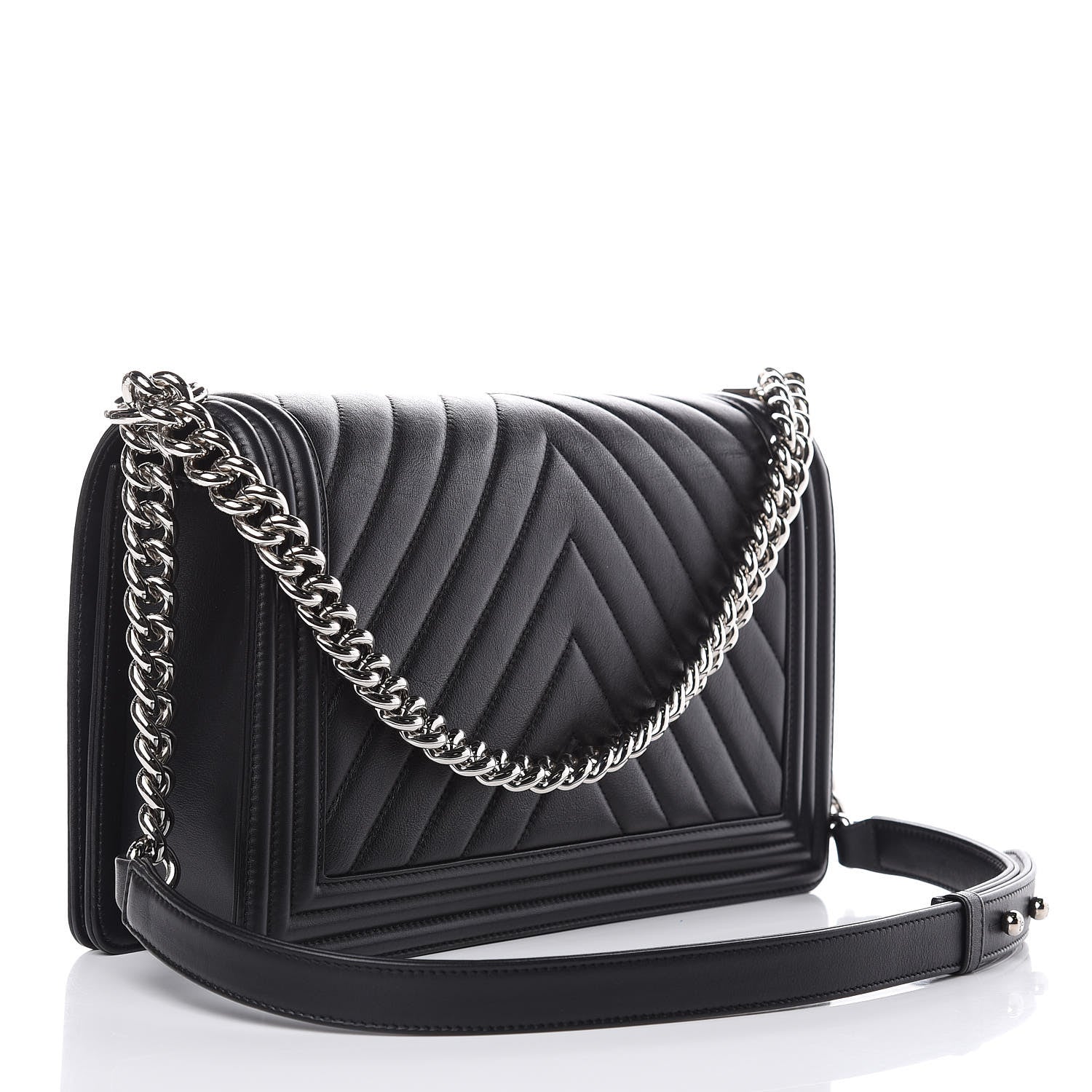 Chanel Calfskin Chevron New Medium Boy Flap Black 3 of 11