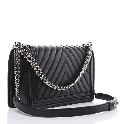 Chanel Calfskin Chevron New Medium Boy Flap Black 3 of 11