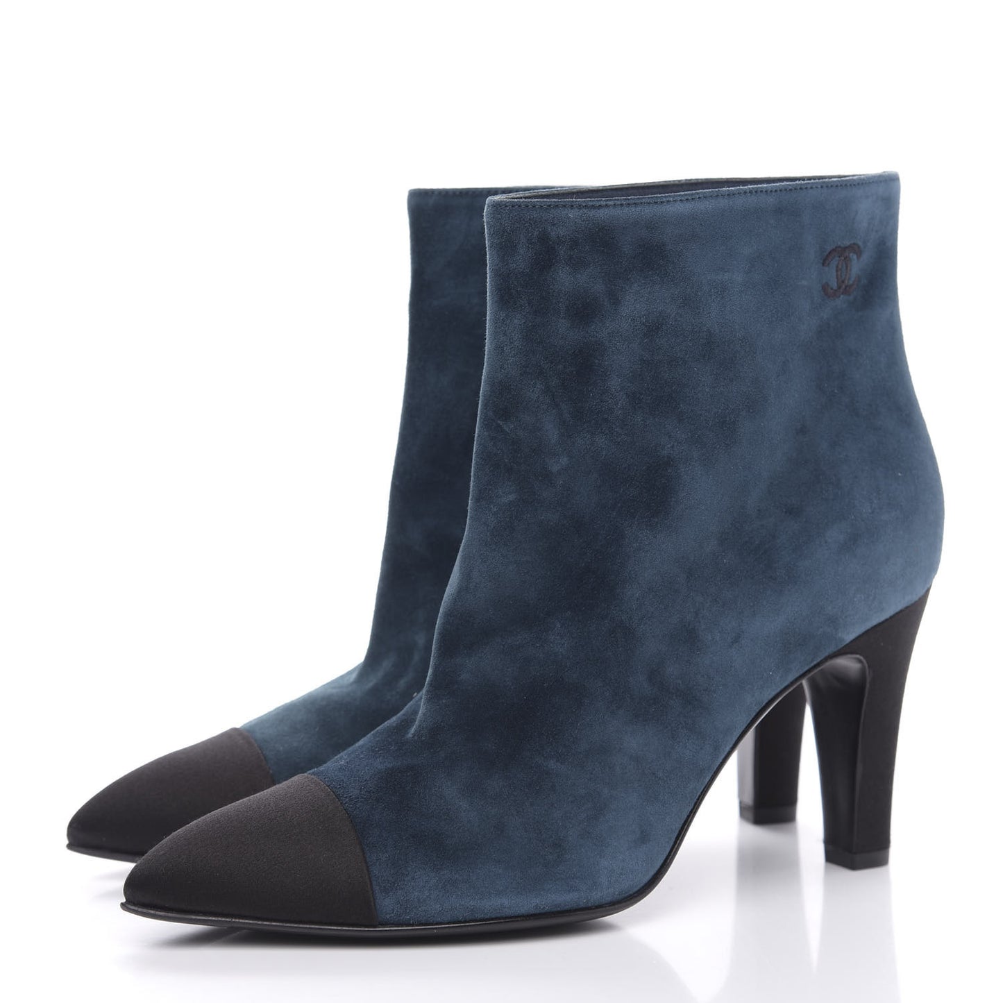 Suede Calfskin Satin Gabrielle Cap Toe Short Boots 38.5 Blue Black