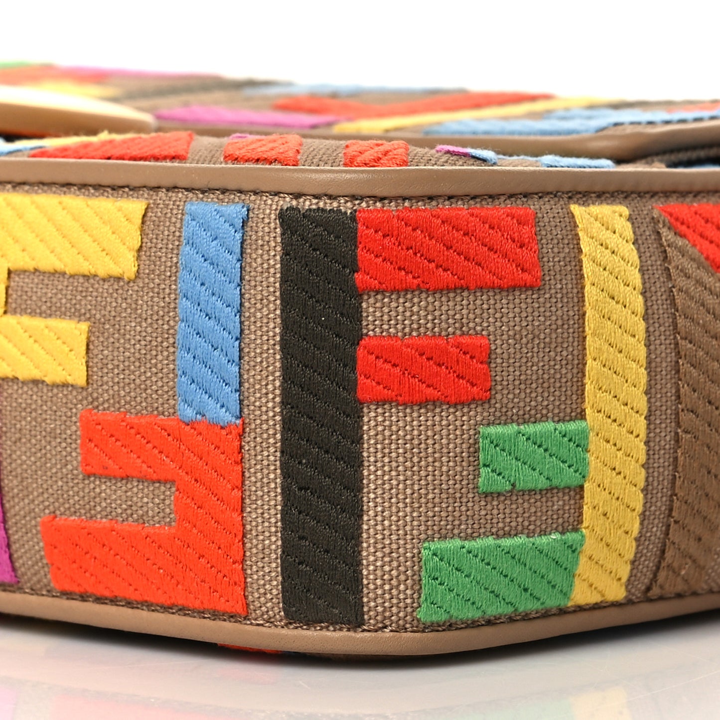 Canvas Vitello King FF Multicolor Embroidered Baguette Multicolor Cuoio