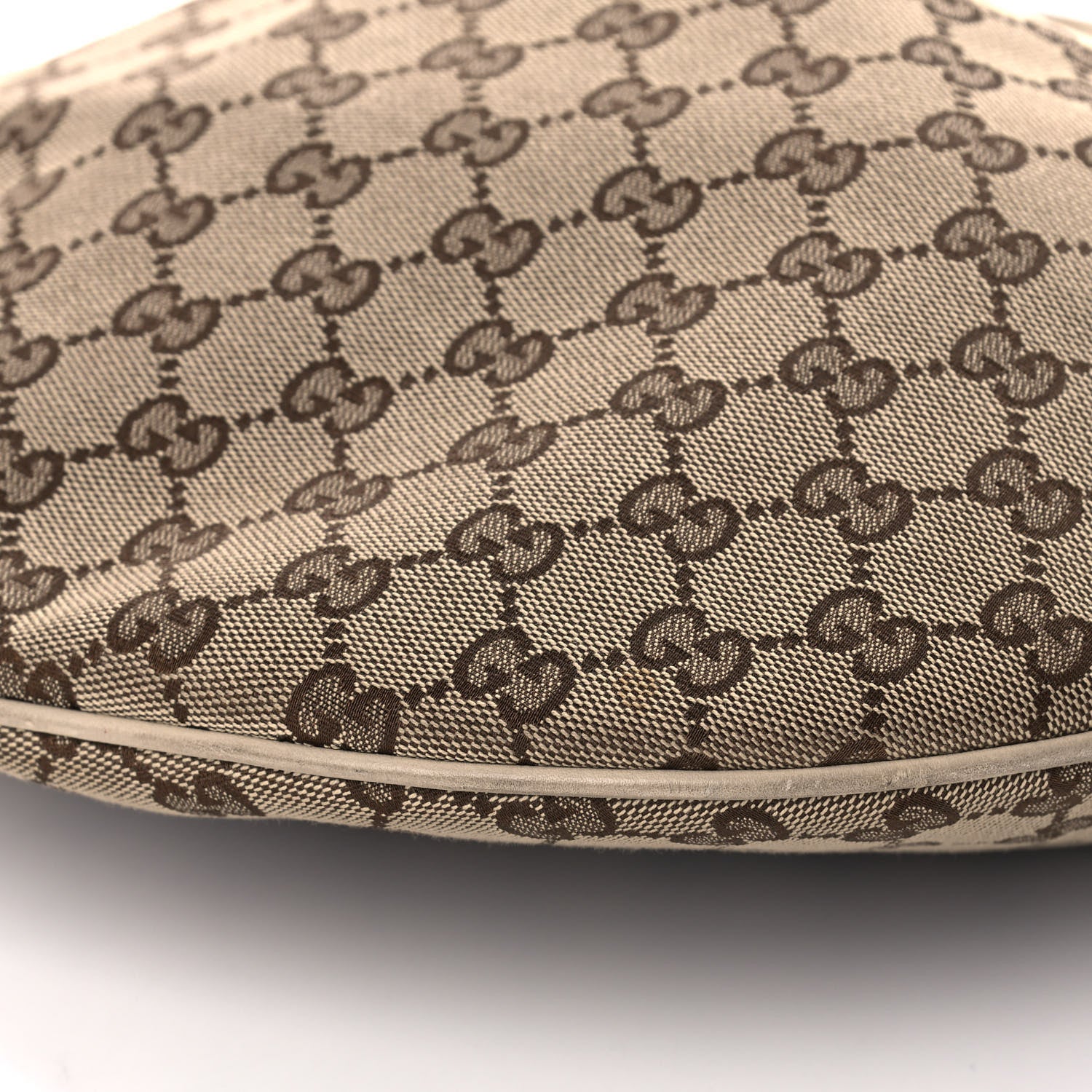 Gucci Monogram Medium Wave Hobo Cream 10 of 13