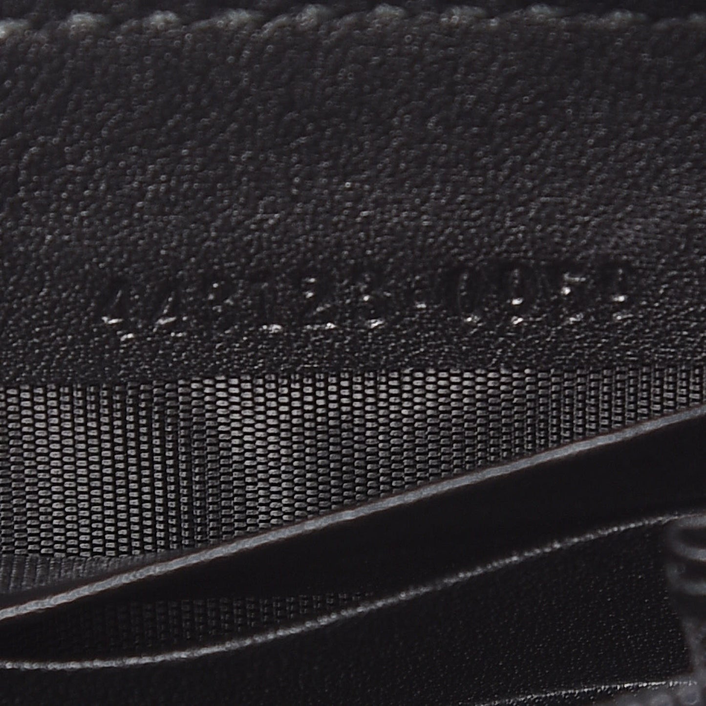 Calfskin Matelasse Pearly GG Marmont Zip Around Wallet Black