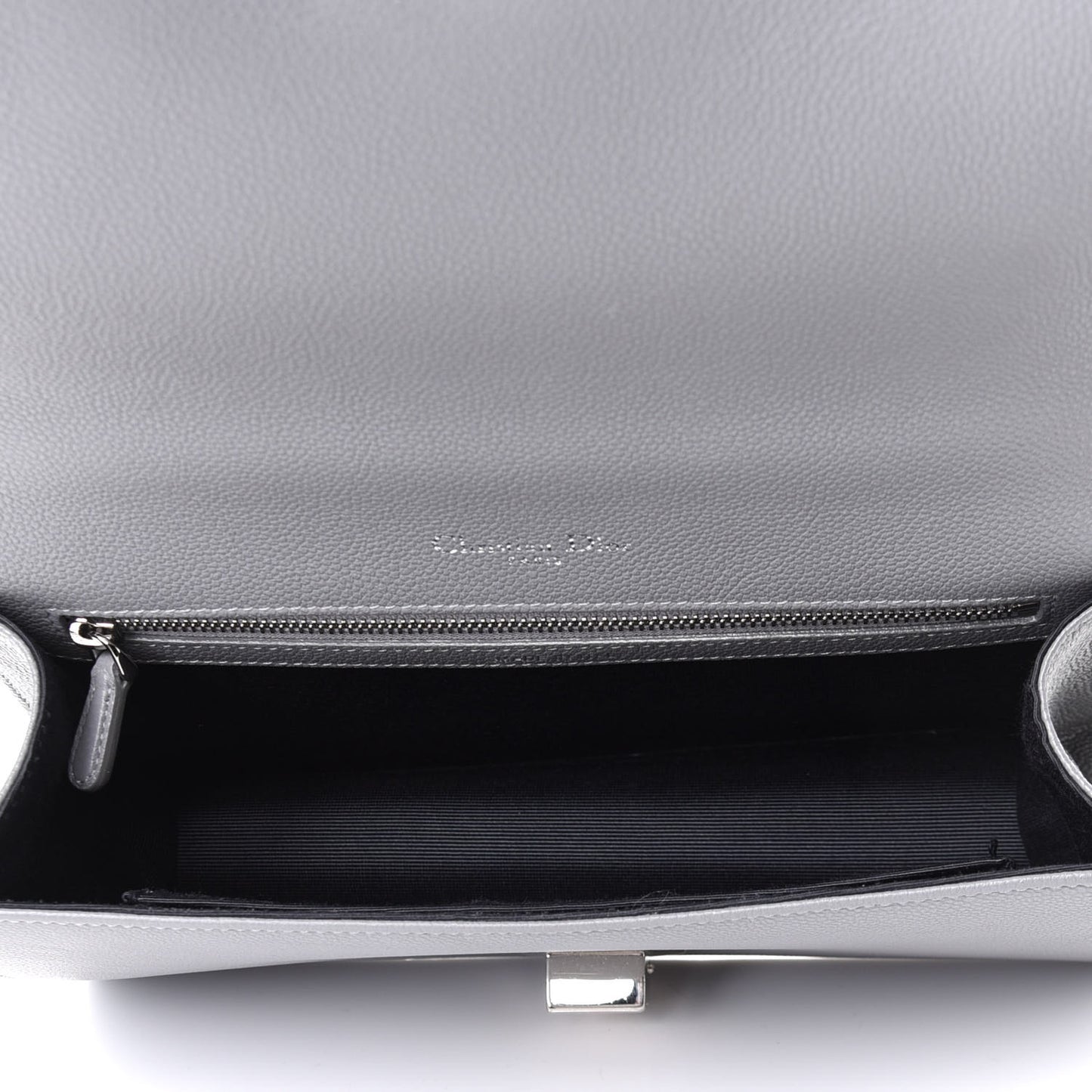 Grained Calfskin Medium Diorama Flap Bag Gris