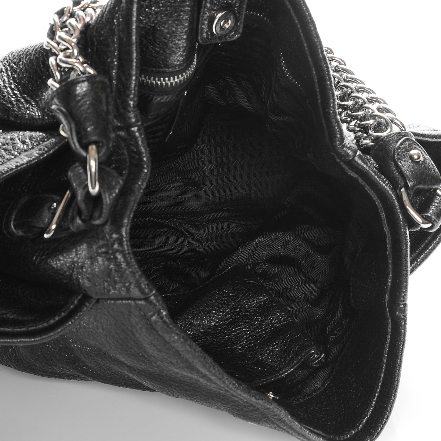 Cervo Lux Chain Shoulder Bag Nero Black