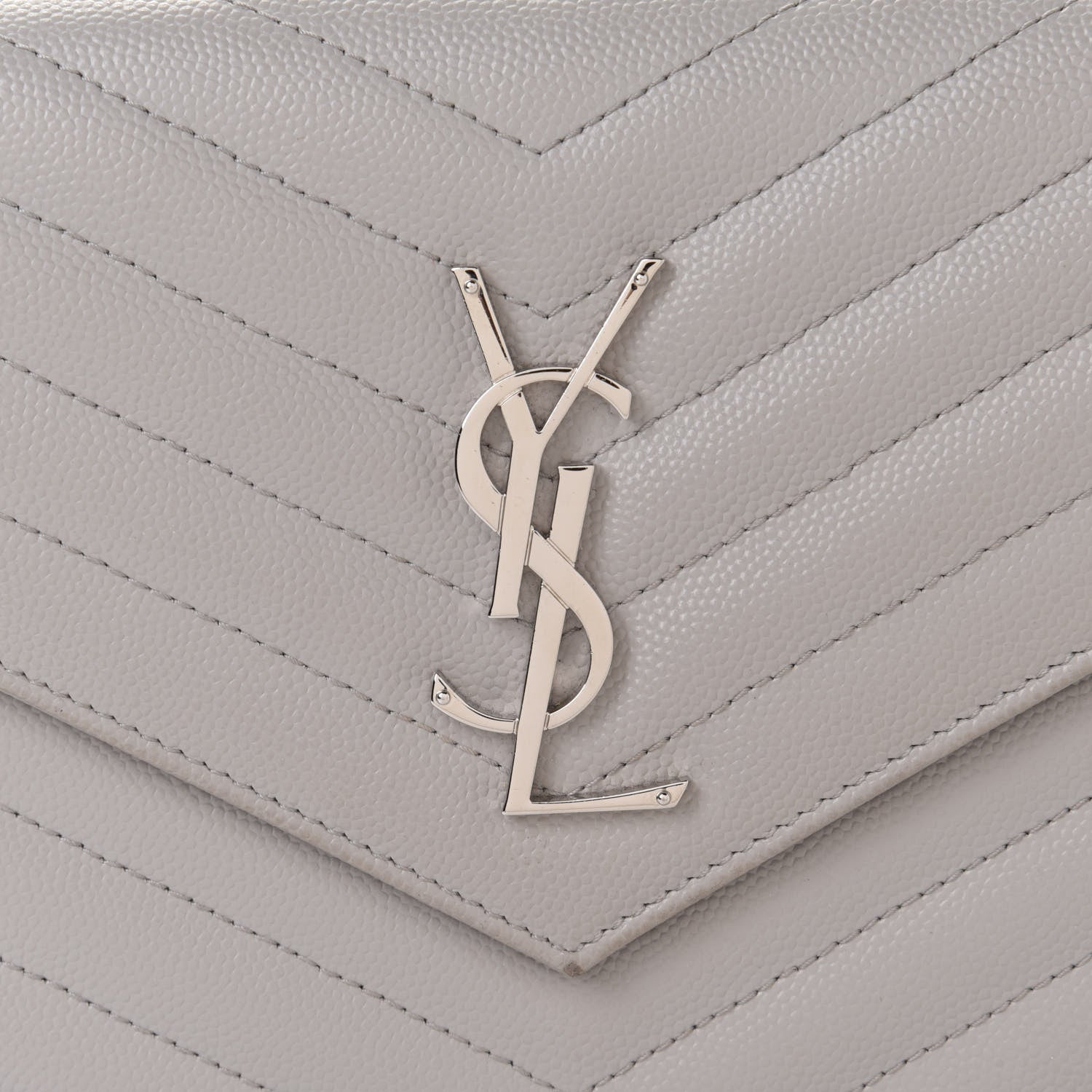 Saint Laurent Grain De Poudre Matelasse Chevron Monogram Chain Wallet Souris 7 of 10