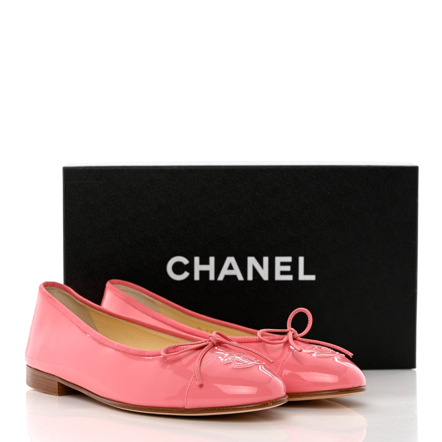 Patent Calfskin CC Cap Toe Ballerina Flats 37.5 Light Pink