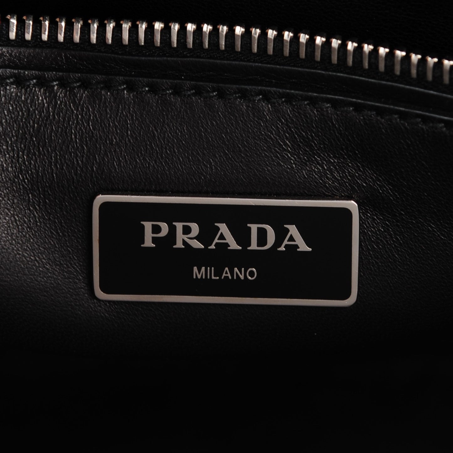 Glace Calf Twin Pocket Tote Nero Black
