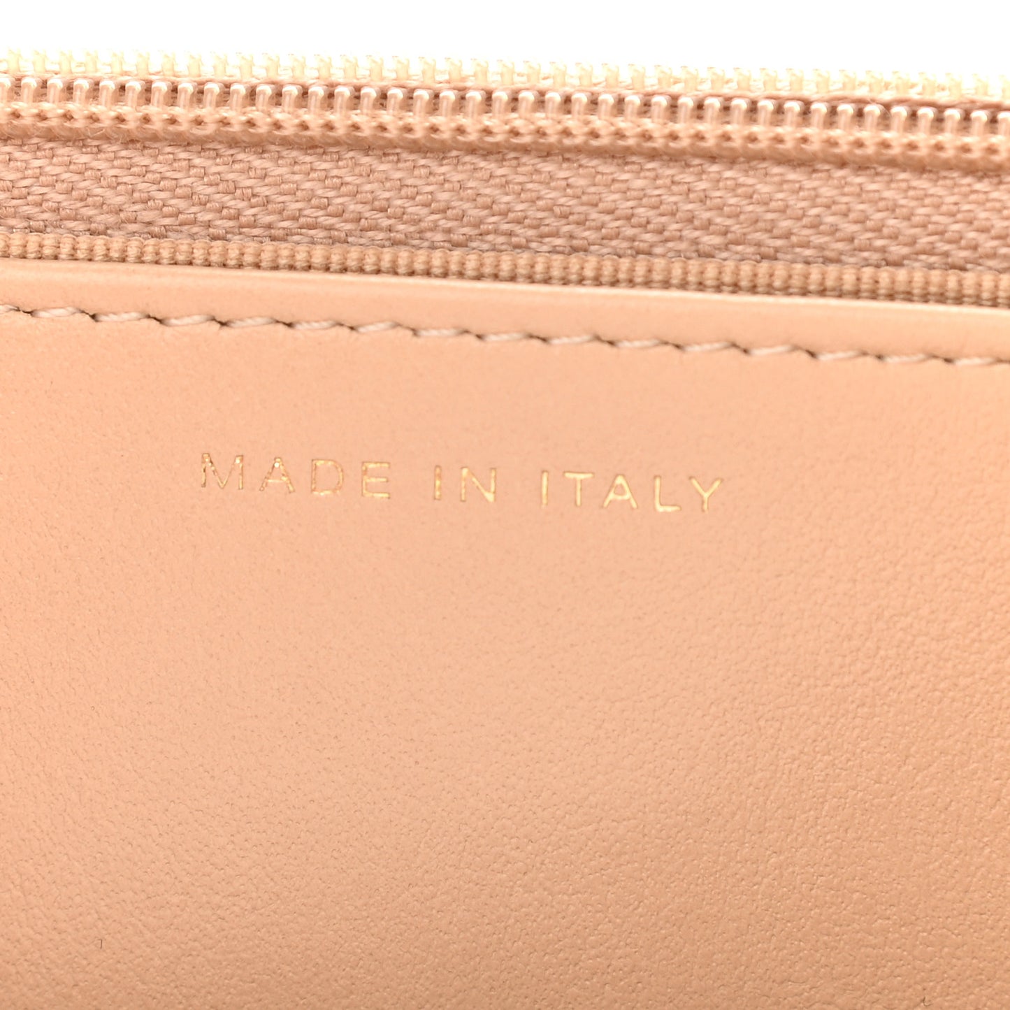 Caviar Quilted Wallet On Chain WOC Beige