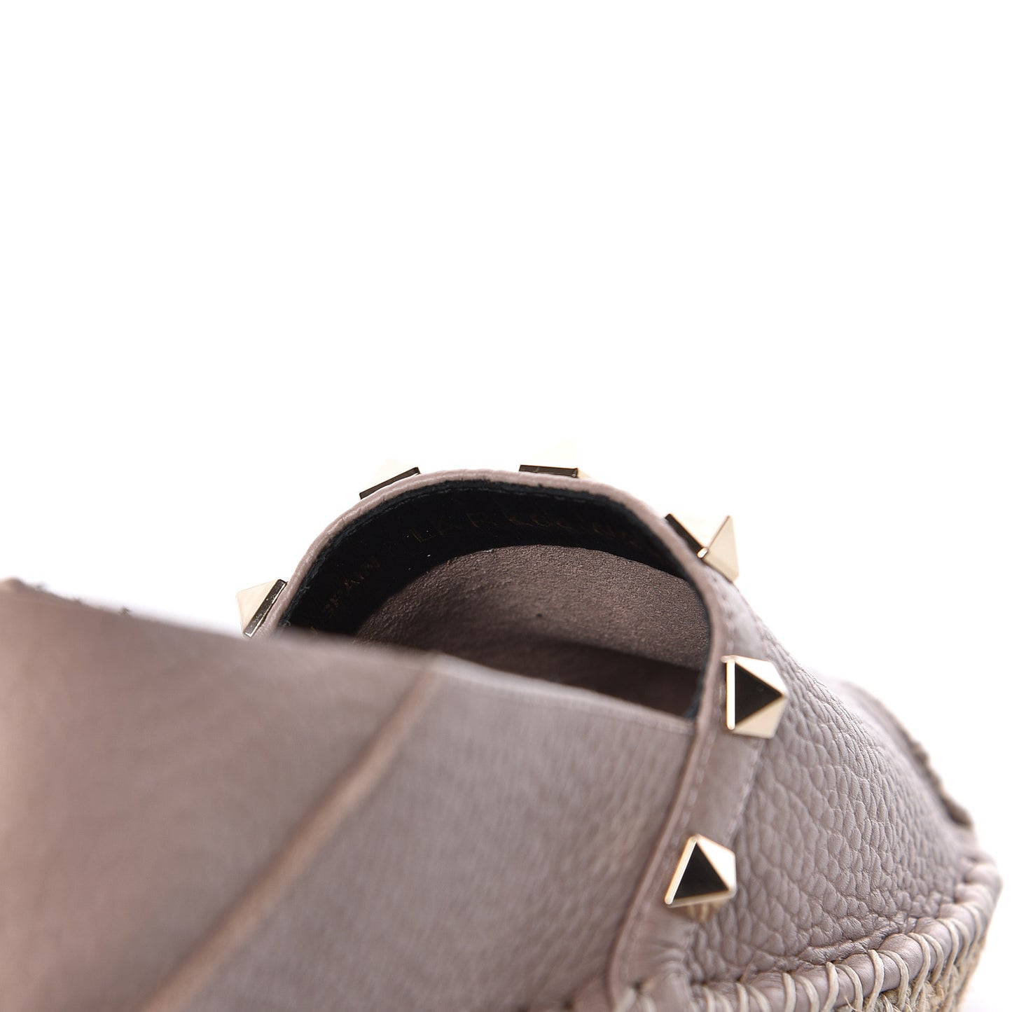 Pebbled Calfskin Rockstud Espadrilles 35 Poudre