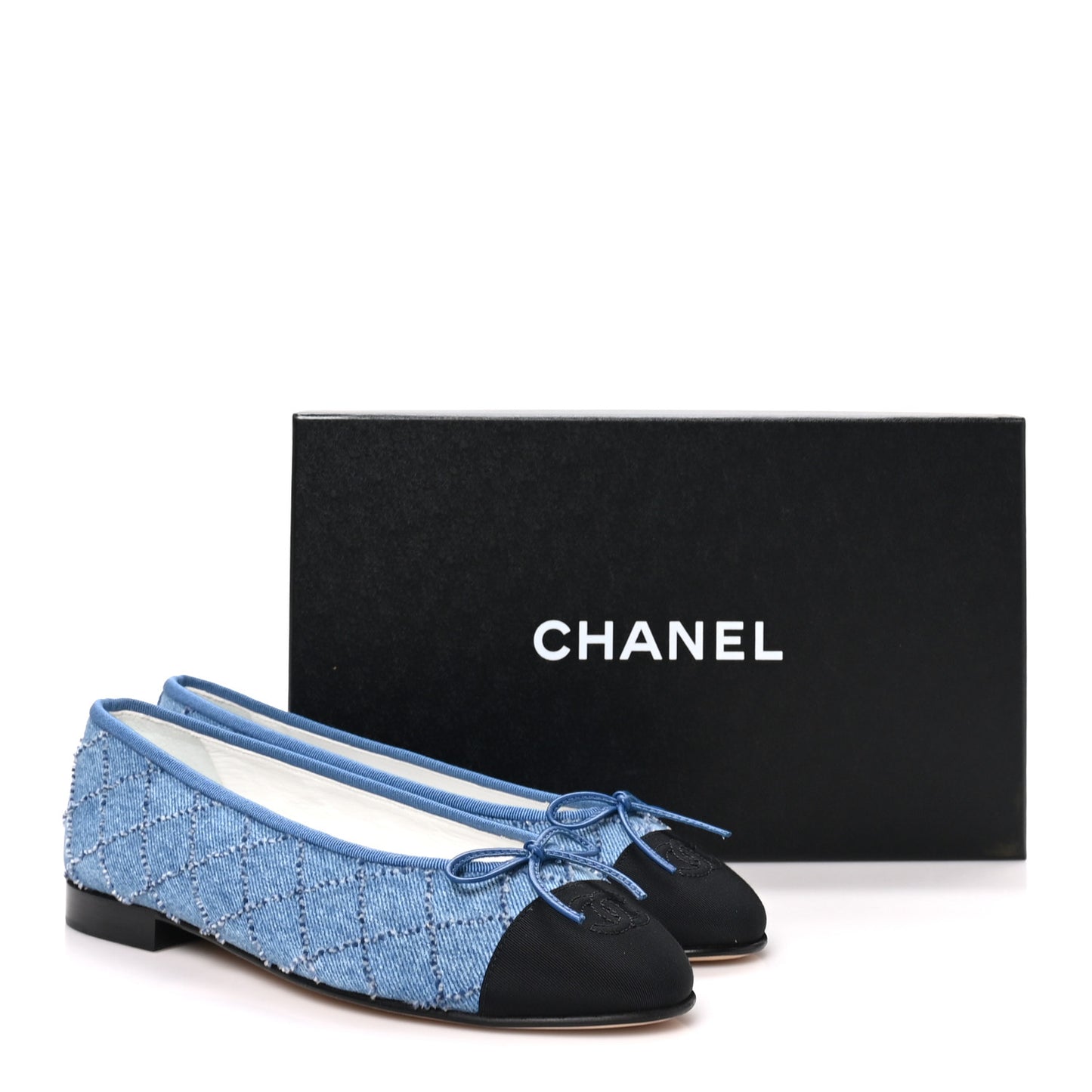 Denim Embroidered Grosgrain CC Cap Toe Ballerina Flats 39 Blue Black