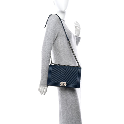 Chanel Wrinkled Lambskin Chevron Quilted New Medium Boy Flap Navy Blue 2 of 12