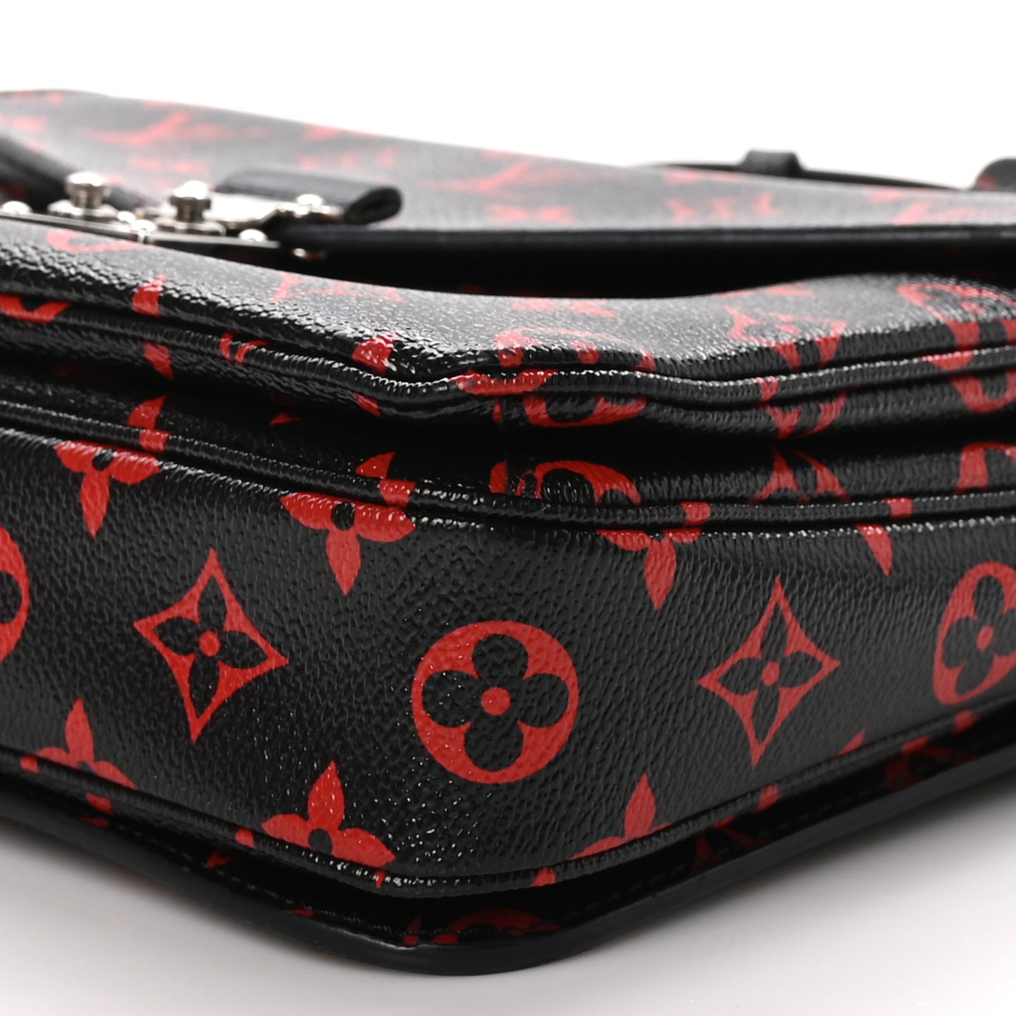 Monogram Infrarouge Pochette Metis