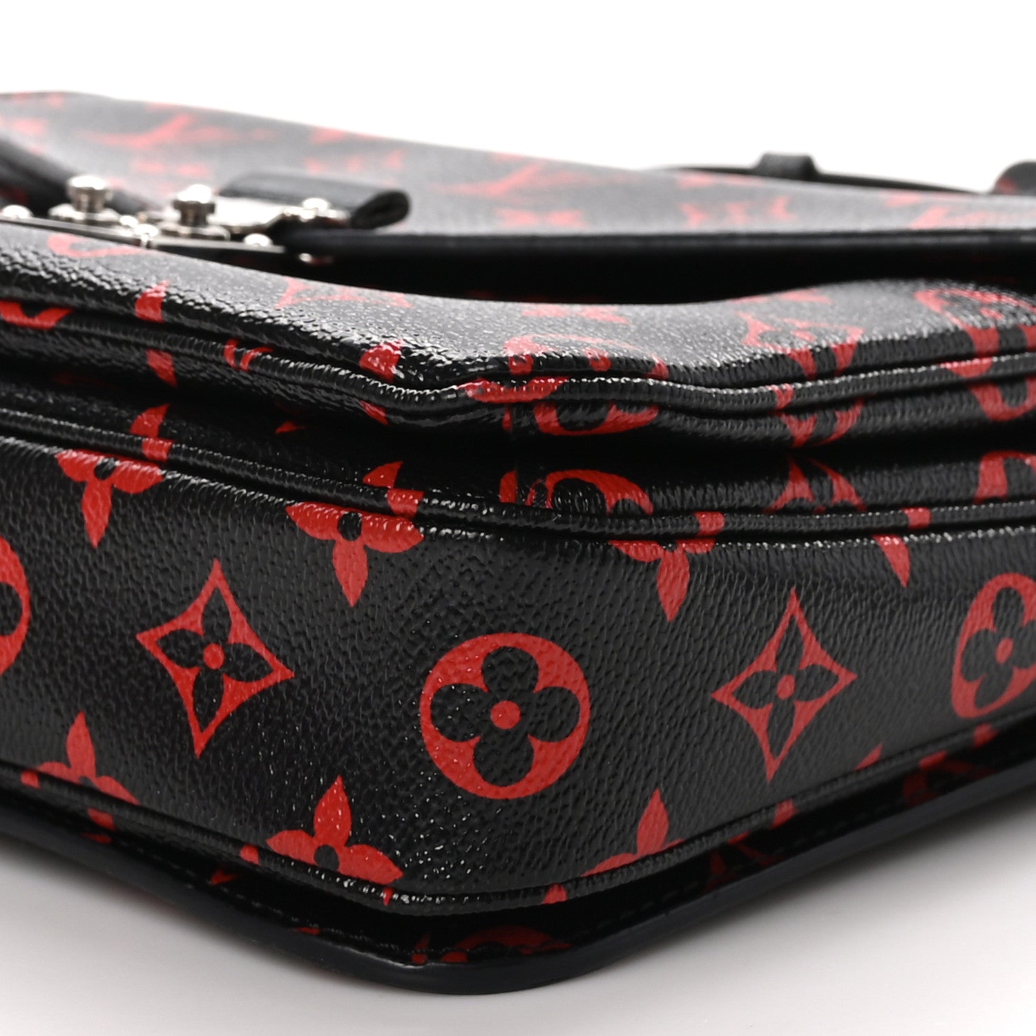 Louis Vuitton Monogram Infrarouge Pochette Metis 10 of 10