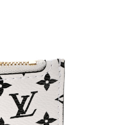 Louis Vuitton Monogram Giant Neverfull MM GM Pochette White 8 of 9