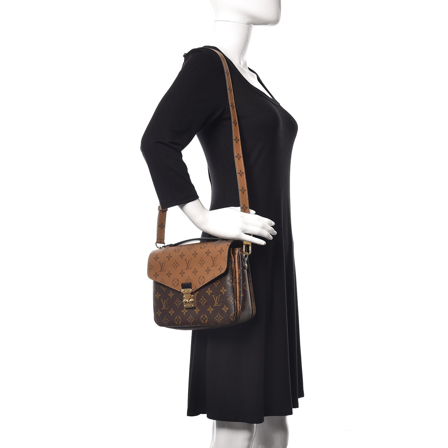 Reverse Monogram Pochette Metis