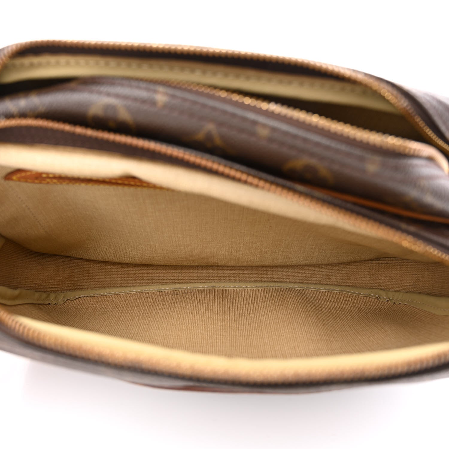 Louis Vuitton Monogram Reporter PM 6 of 11