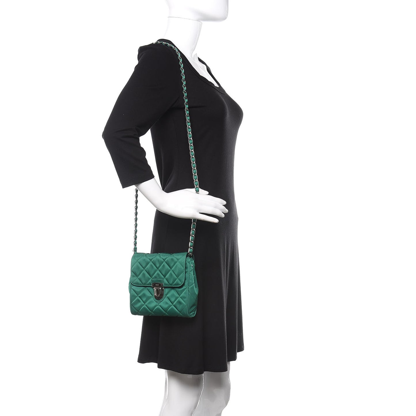 Nylon Tessuto Impuntu Quilted Flap Oleandro