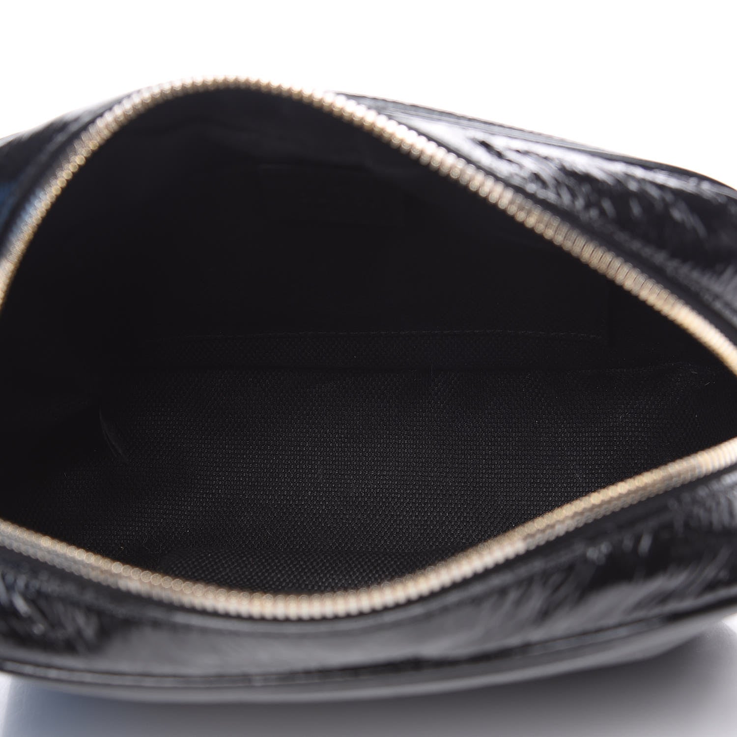 Gucci Soft Patent Small Soho Disco Bag Black 4 of 9