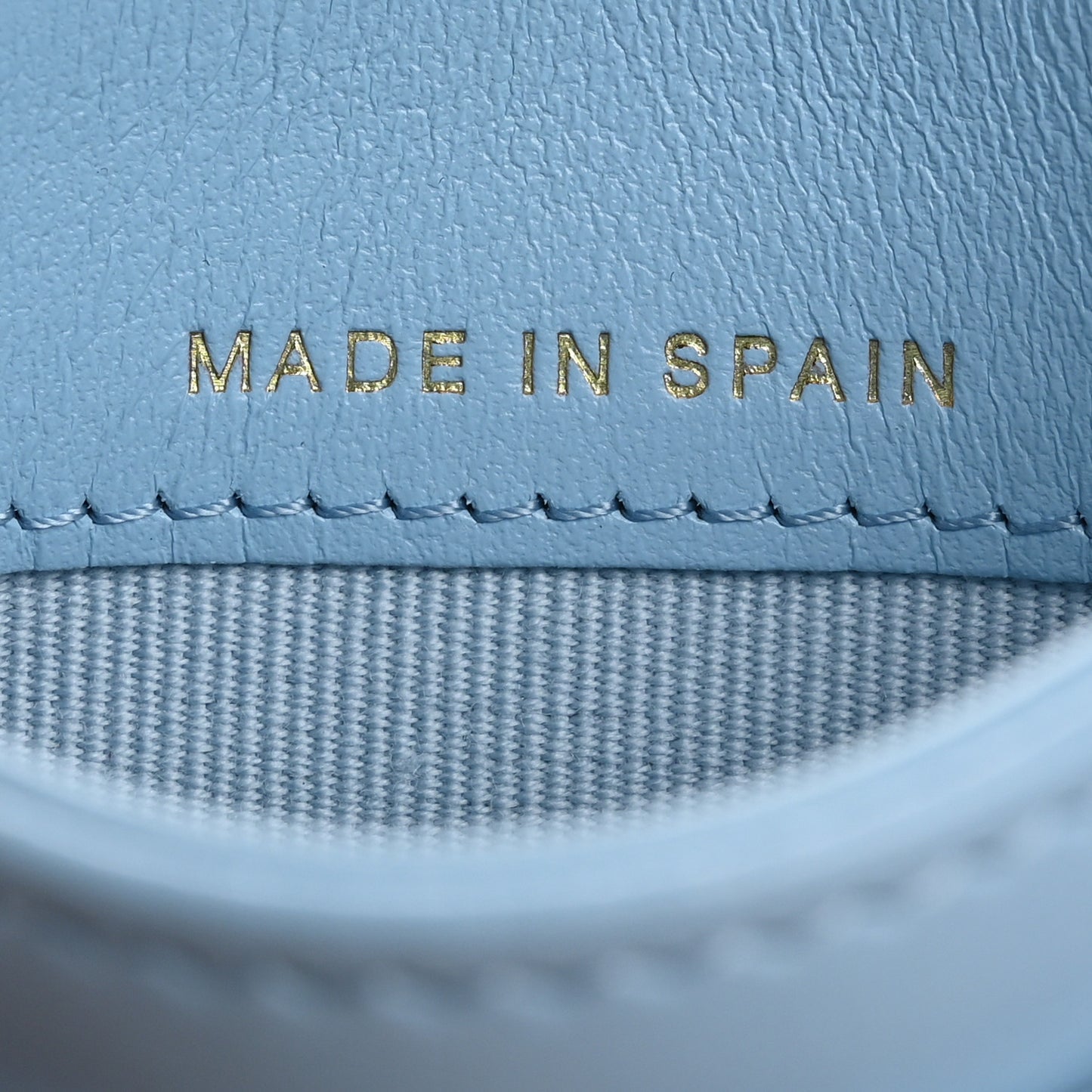 Lambskin Quilted Chanel 19 Card Holder Light Blue