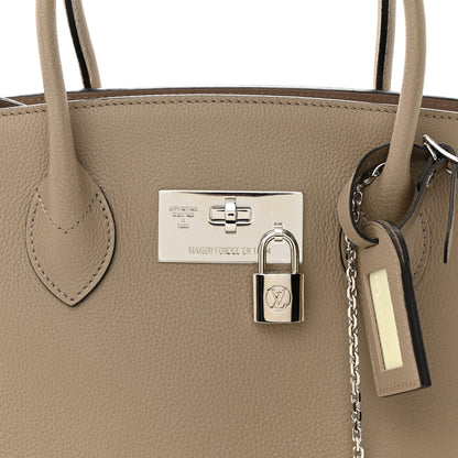 Louis Vuitton Veau Nuage Milla MM Tourterelle 8 of 11