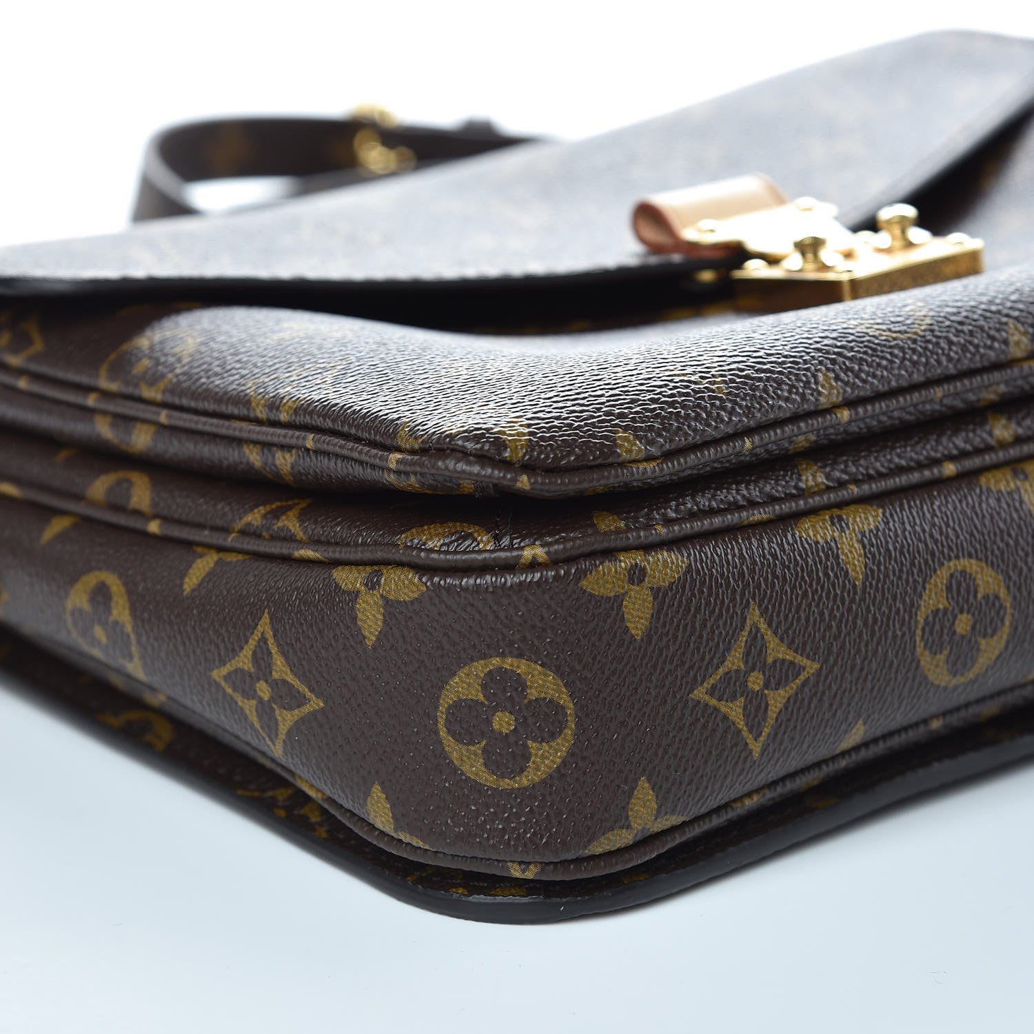 Louis Vuitton Monogram Pochette Metis 11 of 12