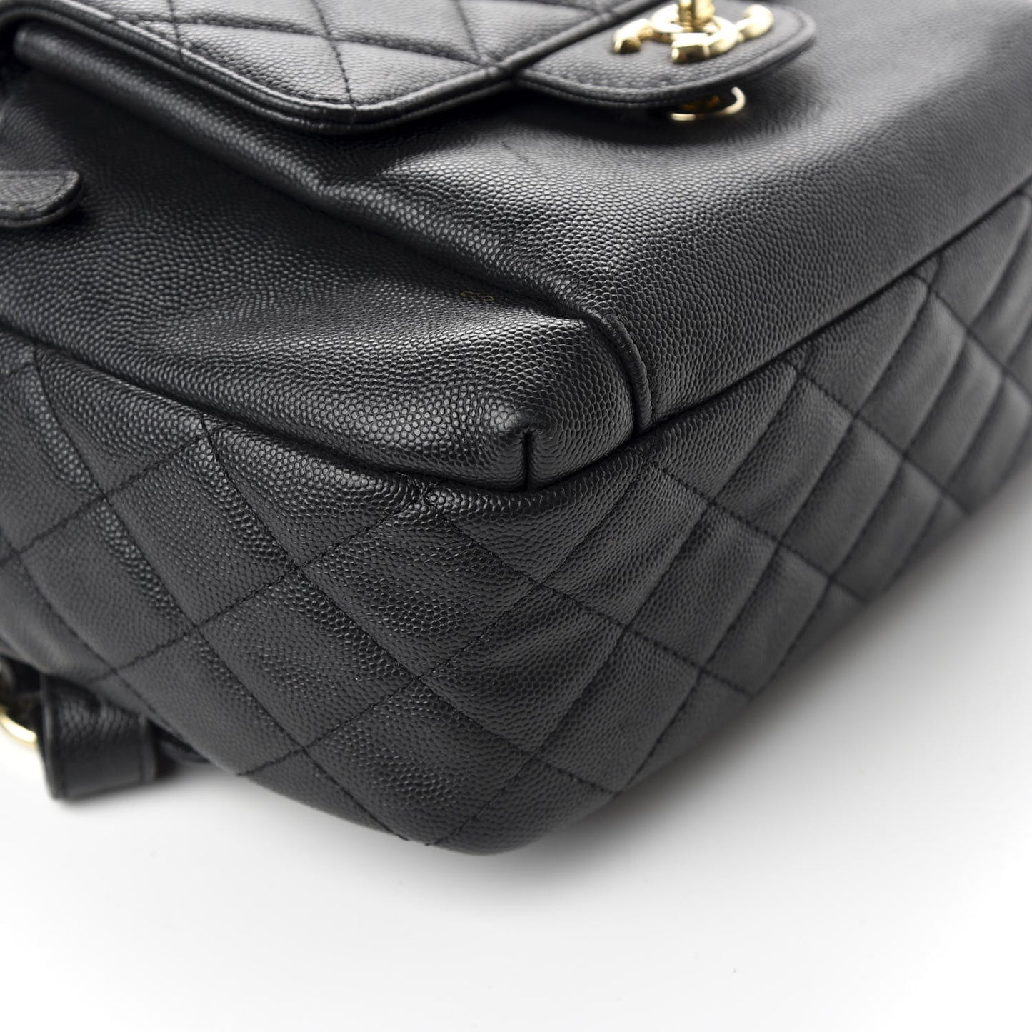 Caviar Quilted Medium Zip Around Backpack Black