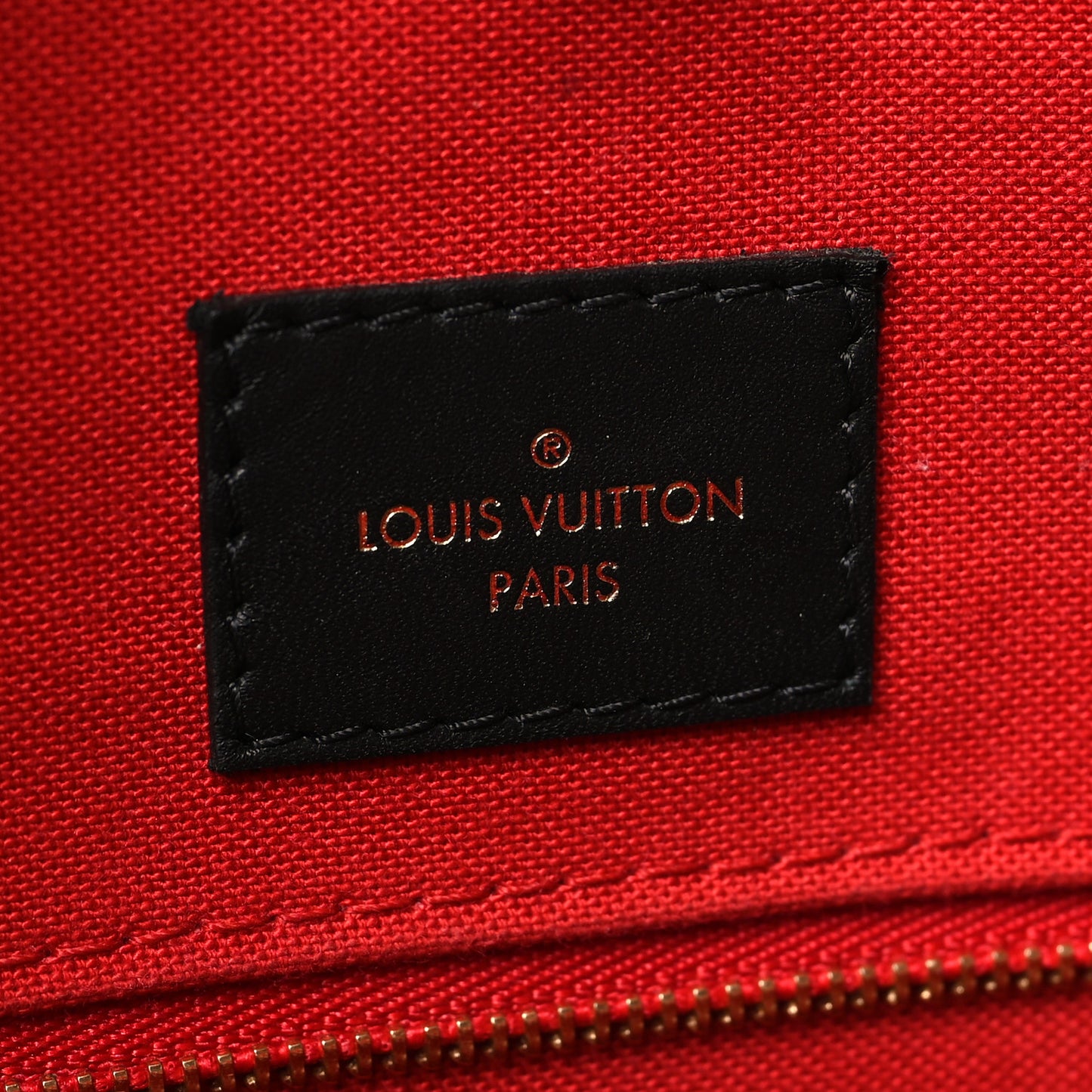 Reverse Monogram Giant Onthego MM