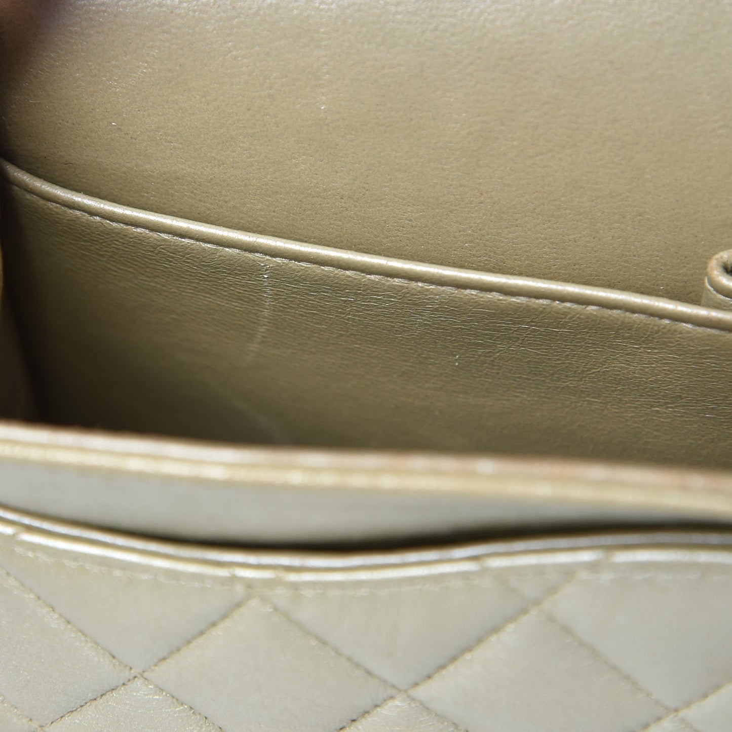 Metallic Lambskin Quilted Medium Double Flap Light Gold